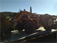 Ford 4000 tractor starts runs loader Good