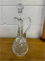 VINTAGE CRYSTAL CUT GLASS CRUET WITH STOPPER
