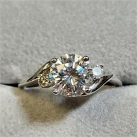 $2,590 10K  White Moissanite 1.6ct  Diamond Ring