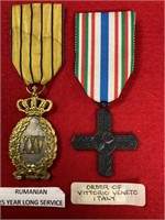 2 WWI MEDALS