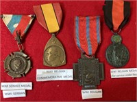 4 WWI MEDALS