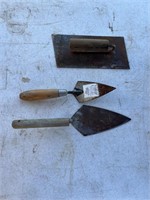 ASSORTED TROWELS