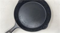 Griswold  #8 Cast Iron Frying Pan