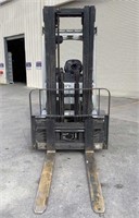 2009 Linde 8,925Lb Electric Forklift RX60-50