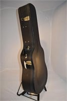 Chinese Dreadnought guitar hard case; as is