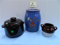 Blue Crock Cookie Jar (No Lid), West Bend Bean -