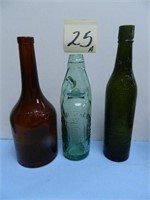 Dee Mineral Water Co. Bottle w/ Marble,