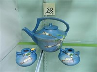 Roseville Snowberry Tea Pot & Candle Holders -