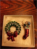 2 vintage Christmas  brooches