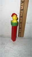 Vintage No Feet PEZ Yellow Chick in Green Egg