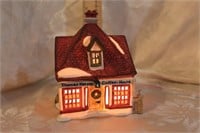 DEPT. 56 "THOMAS KERSEY COFFEE HOUSE" LIGHTED
