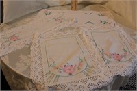4 PC. EMBROIDERED TABLE SCARVES - PINK FLORAL