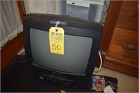 SYLVANIA VHS / TELEVISION COMBINATION