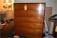 WOOD DRESSER WITH 5 DRAWERS