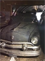 1951 Ford Car