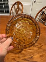 Vintage ashtray golden amber