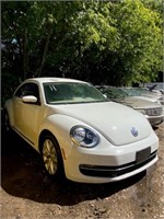 2013 Pearl Volks Beetle TDI (K $200)