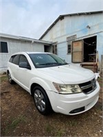 2009 White Dodge Journey SXT (K $95)