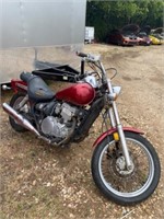 1998 Red Kawasa Vulcan Motorcycle