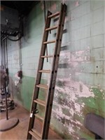 20 ft Aluminum extension ladder