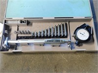 Mitutoyo 511-106P 2"-4" dial bore gauge