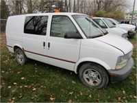 03 Chevy Astro AWD Van 4.3L V6, Auto, 99,040 Miles