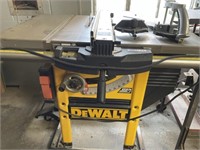 Dewalt 10" Table Saw with Rolling Stand