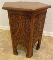 E - CARVED HEXAGON SHAPED ACCENT TABLE (L21)