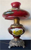 R - HAND PAINTED VICTORIAN OIL LAMP (G52)