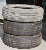 3 265-70R17 Tires