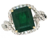 18k Gold 5.59 ct Natural Emerald & Diamond Ring