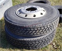 2-10 Bolt 11R22.5 14PR Truck Tires