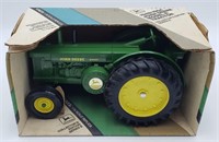 1/16 Ertl John Deere Model "R" Tractor In Box