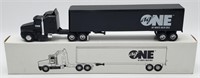 1/64 Ertl Kenworth Semi Ag One White Idea Truck