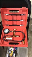 Compression gauge set with gauges and hoses