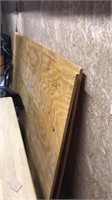 2 4x8 sheets of plywood, and various cut off