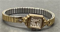 10kt Gold Filled Ladies Elgin Deluxe Wristwatch