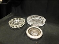 3 Crystal Type Ash Trays