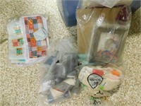Box of Craft Supplies, Thread