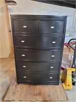 BLACK CHEST OF DRAWERS