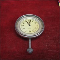 Vintage Elgin automotive clock. 8 day.