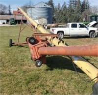 Westfield MK 100 71 Grain auger with swing hopper