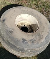 Armstrong 16.5L-16.1 tire
