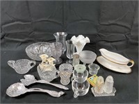 Glass lot w/silver plated serving pieces