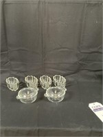 4 Glass Spoon Rests and 2 small Pyrex bowls