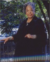 Touched By An Angel Della Reese signed photo