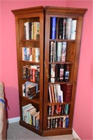 Two Ethan Callen Corner Book/Deco Shelves. 6