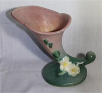 Roseville Pottery 143-6 cornucopia vase S