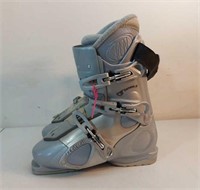 26 TECHNICA SKI BOOTS