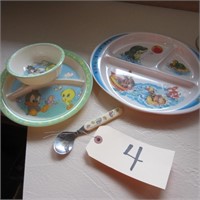 Child's Looney Tunes dishes, spoon, misc plate